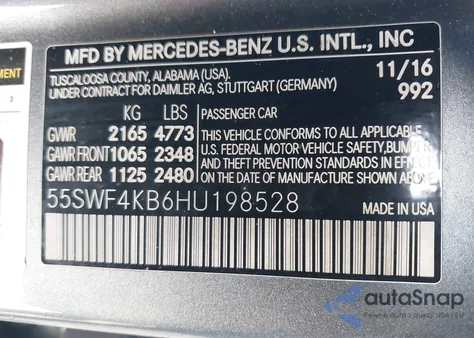 2017 Mercedes-Benz C 300 4Matic из США, поврежденный, VIN 55SWF4KB6HU198528